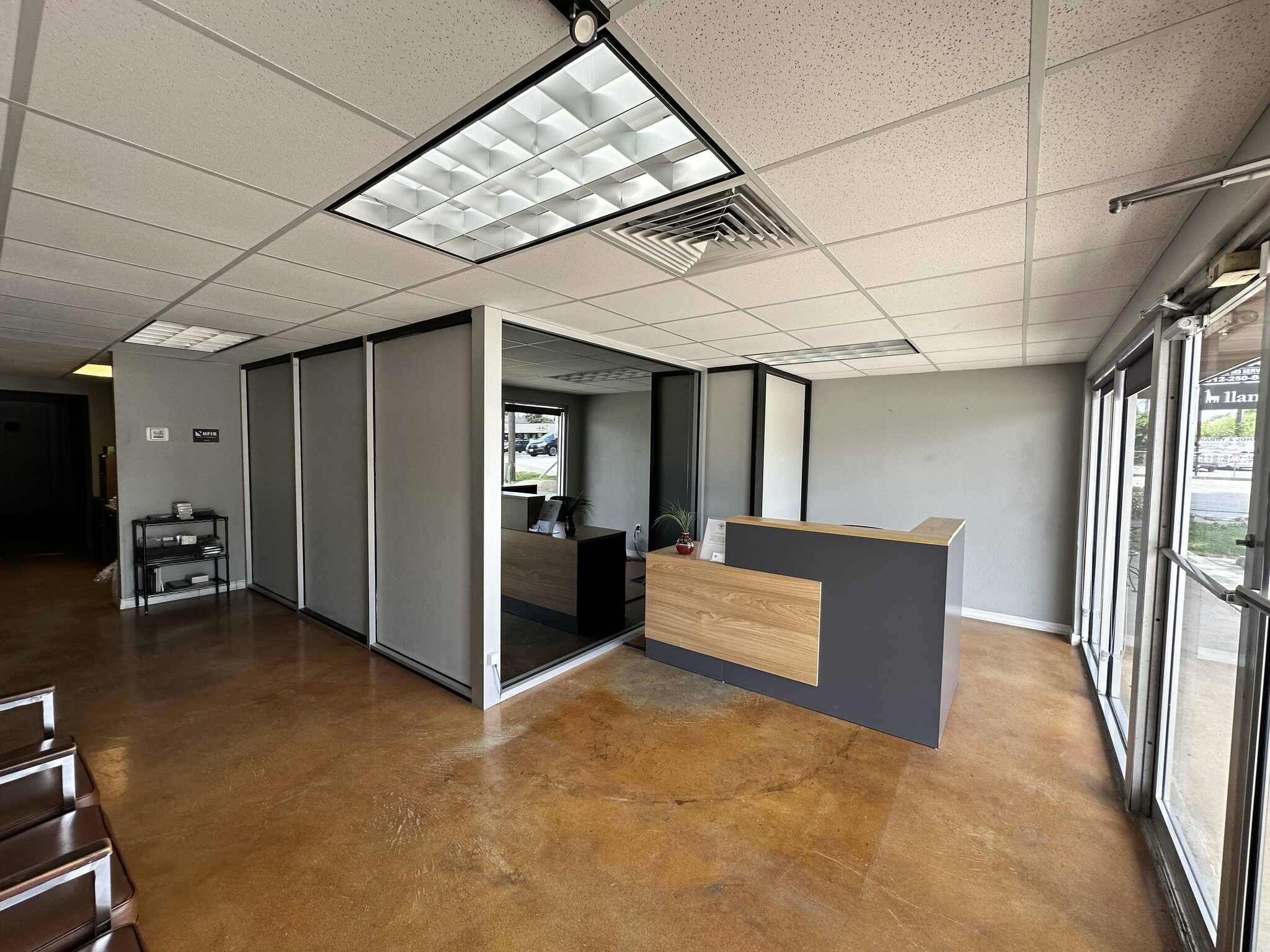 13216 Pond Springs Rd, Austin, TX for lease Lobby- Image 1 of 8