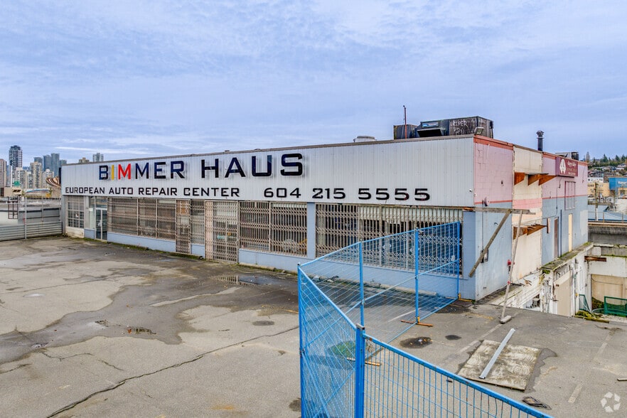3432 Lougheed Hwy, Vancouver, BC for sale - Building Photo - Image 1 of 1