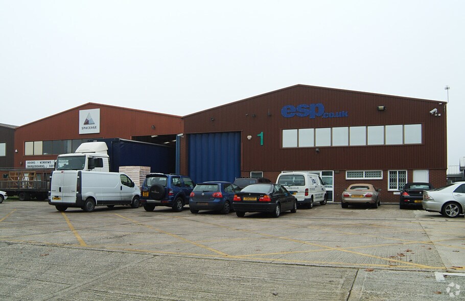 Hyperion Way, Reading à louer - Photo du bâtiment - Image 2 de 4