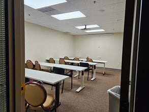 6200 State St, Saginaw, MI for lease Interior Photo- Image 2 of 5