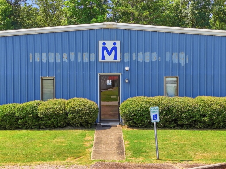 112 Corporate Park East Dr, Lagrange, GA for sale - Building Photo - Image 2 of 21