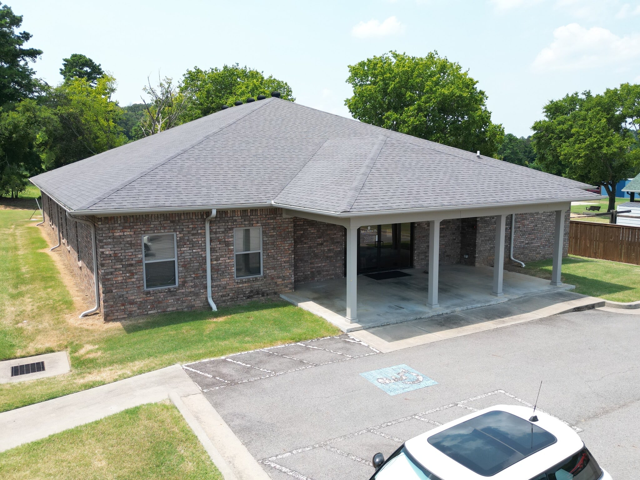 1111 Fayetteville Rd, Van Buren, AR for lease Primary Photo- Image 1 of 15