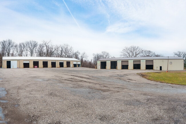 Plus de détails pour 946 Tonsor Rd, Alton, IL - Industriel aux enchères