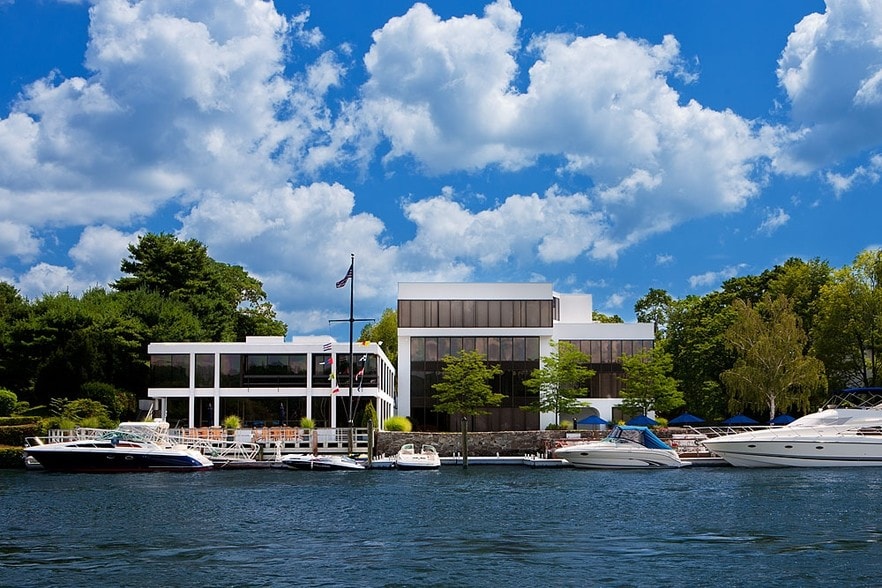 660 Steamboat Rd, Greenwich, CT for lease - Primary Photo - Image 1 of 18