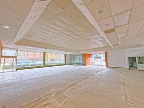 2 E Washington St, Petaluma, CA for lease Interior Photo- Image 2 of 3