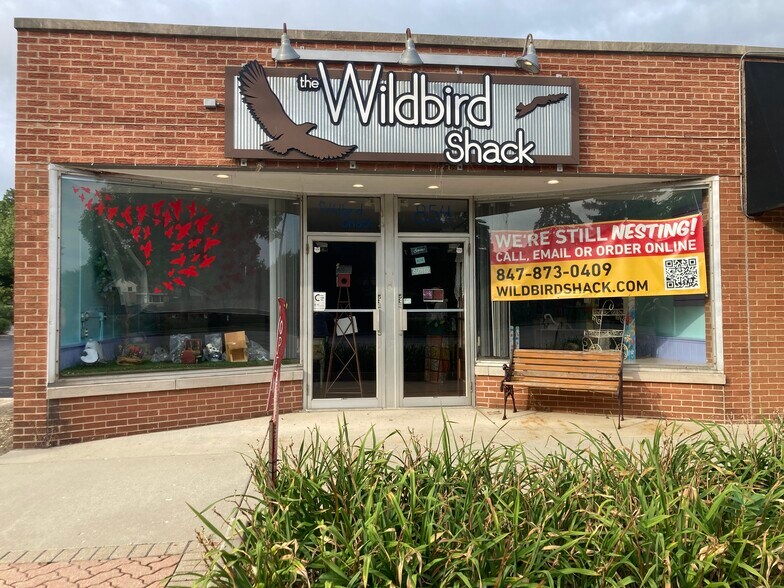 854 & 864 E NW Hwy + 3 Vacant Lots portefeuille de 5 propriétés à vendre sur LoopNet.ca - Photo du bâtiment - Image 3 de 6