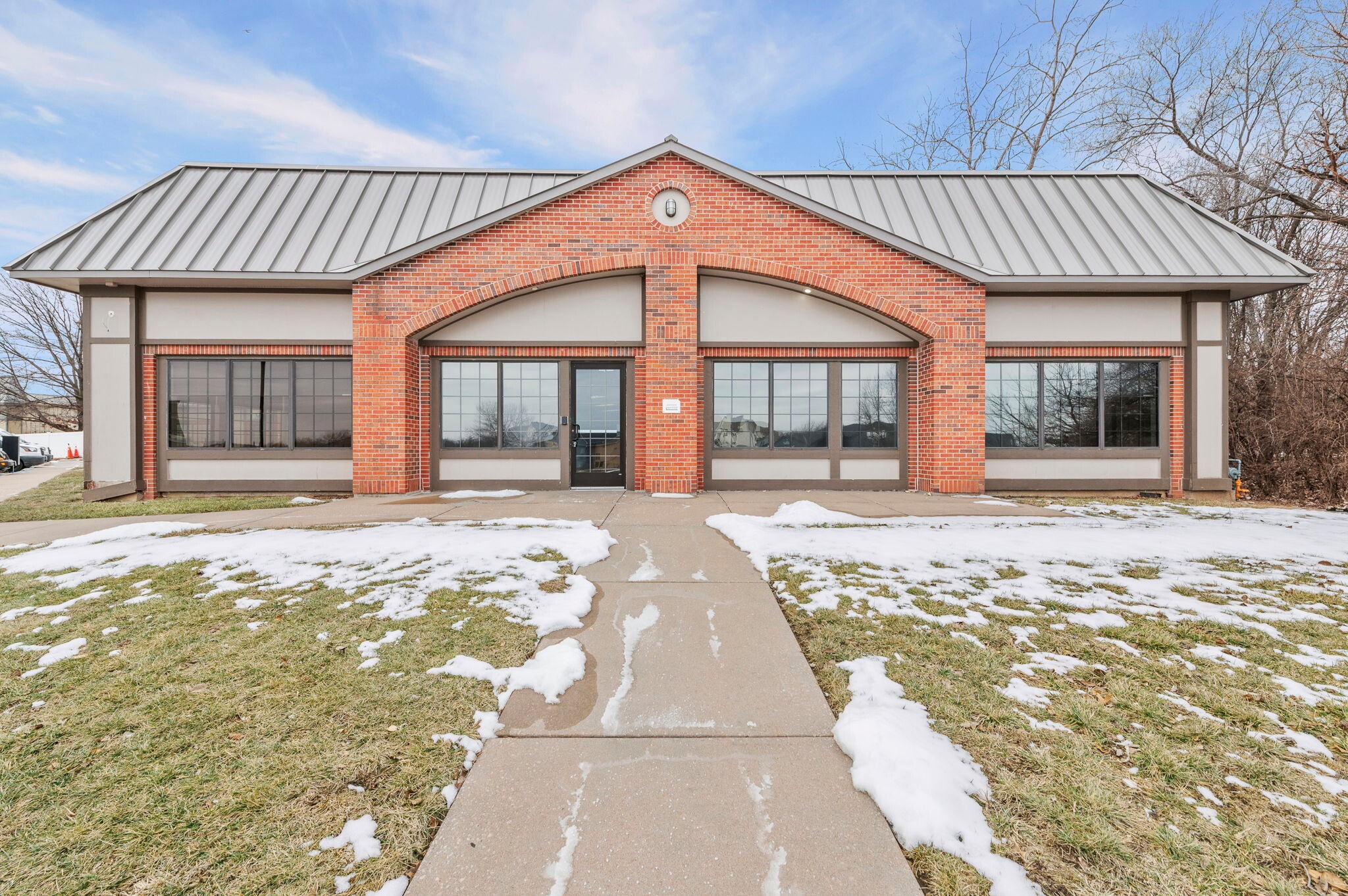 3730 S Elizabeth St, Independence, MO for lease Primary Photo- Image 1 of 72