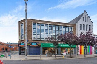 Plus de détails pour 25-27 Newport Rd, Middlesbrough - Commerce de détail à vendre