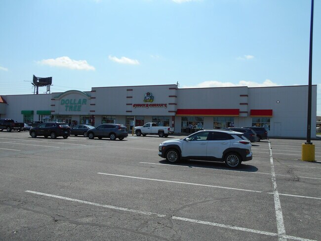 More details for 1008 E Lewis and Clark Pky, Clarksville, IN - Office/Medical for Lease