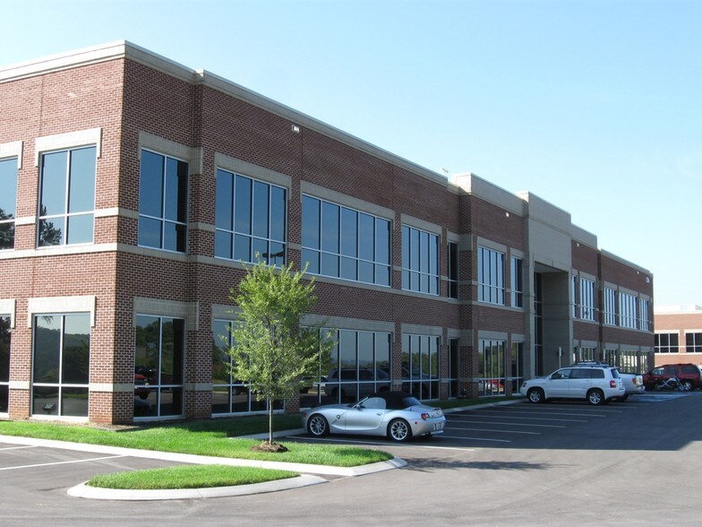 1206 Pointe Centre Dr, Chattanooga, TN à louer - Photo du bâtiment - Image 2 de 4