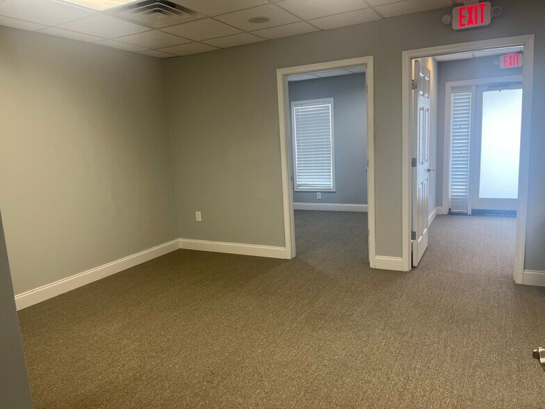 3973 Atlanta Hwy, Loganville, GA à louer - Photo du bâtiment - Image 2 de 6