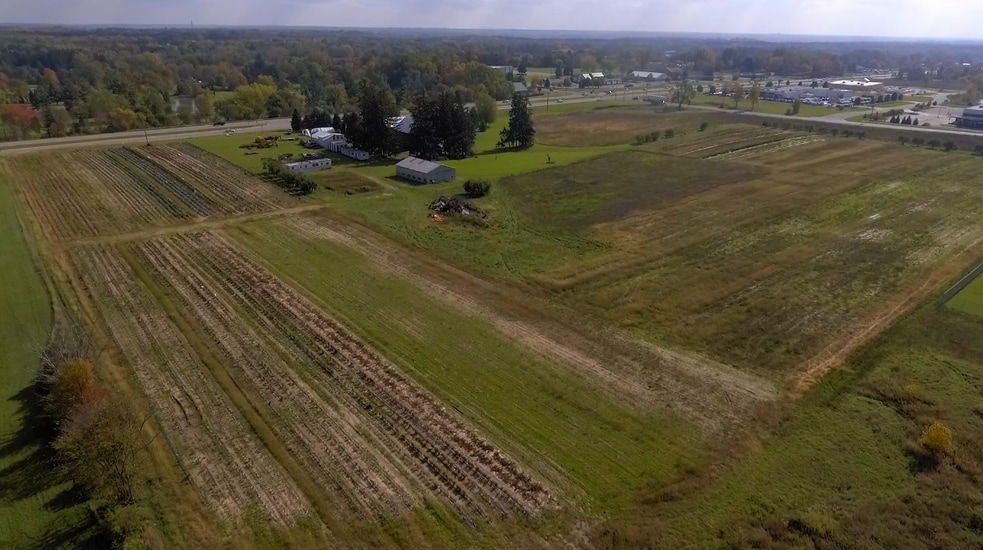 6103 Alpine Ave NW, Comstock Park, MI for sale - Building Photo - Image 1 of 12