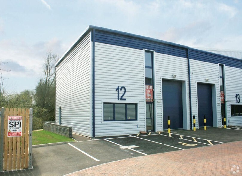 Omega Park, Alton for lease - Primary Photo - Image 1 of 3