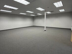 56 Middlesex Tpke, Burlington, MA for lease Interior Photo- Image 2 of 4