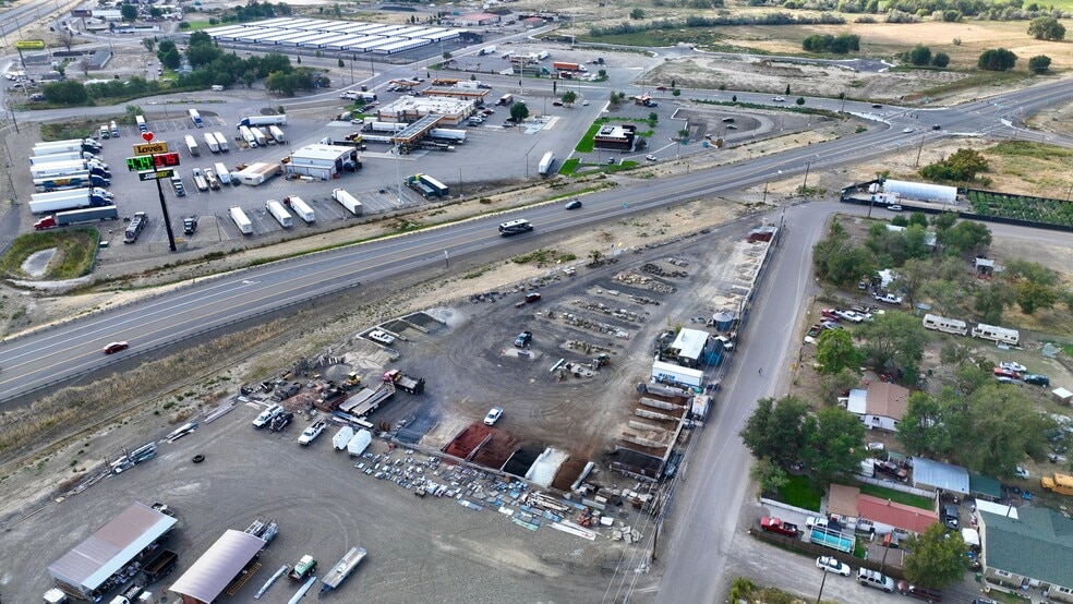 2090 NW 11th St, Ontario, OR for sale - Aerial - Image 3 of 7