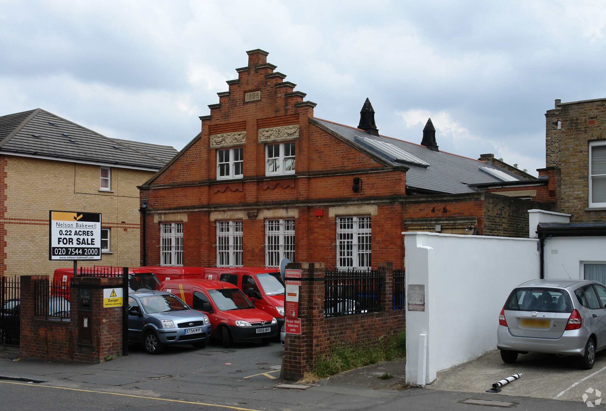 4 Silverdale, London for sale Primary Photo- Image 1 of 2