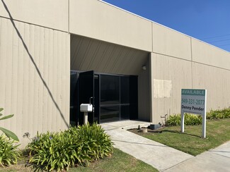 Plus de détails pour 902 W 18th St, Costa Mesa, CA - Industriel/Logistique à louer