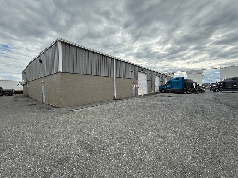 1223 N Quebec St, Allentown, PA for lease - Building Photo - Image 2 of 7