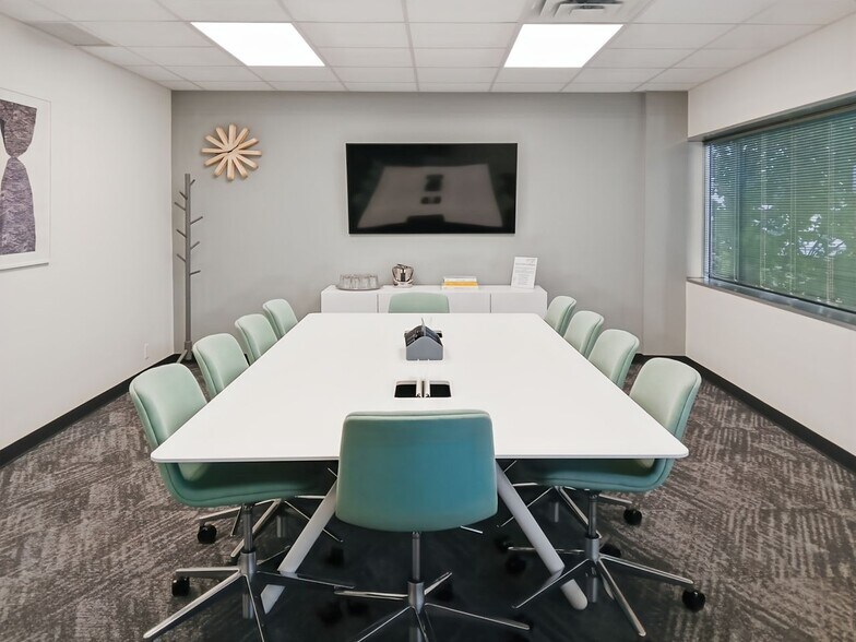 5600 N May Ave, Oklahoma City, OK à louer - Photo intérieure - Image 2 de 14