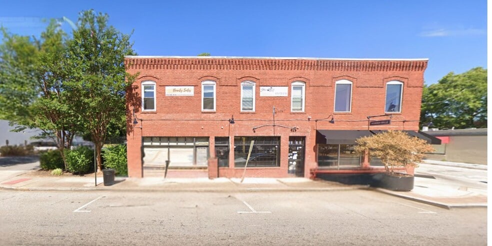 3827-3831 Main St, College Park, GA for lease - Primary Photo - Image 1 of 13