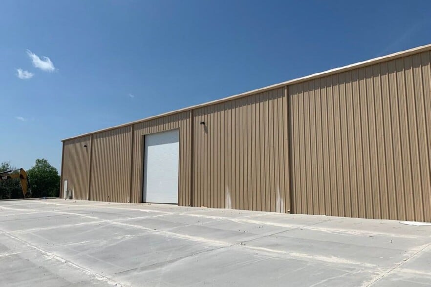 7019 Burleson Rd, Austin, TX for sale - Building Photo - Image 3 of 5