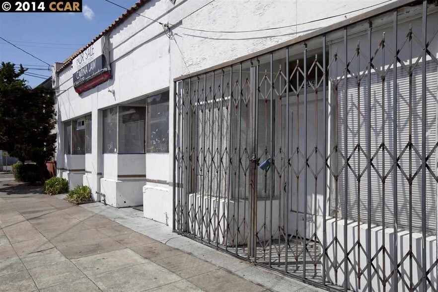 2631-2635 Seminary Ave, Oakland, CA à louer - Photo du bâtiment - Image 3 de 8