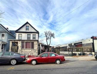 Plus de détails pour 13415 102nd Ave, South Richmond Hill, NY - Multi-résidentiel à vendre
