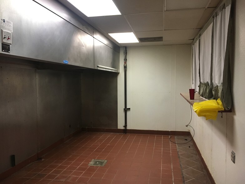 1815 E Jackson Blvd, Jackson, MO à louer - Autre - Image 3 de 39