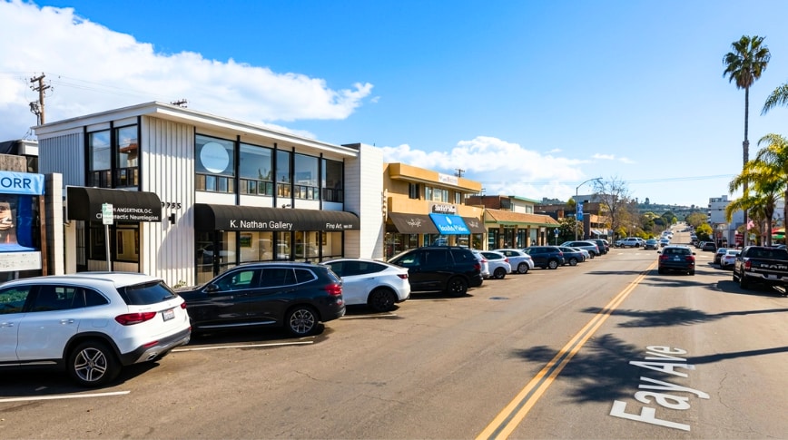 7723 Fay Ave, La Jolla, CA for lease - Primary Photo - Image 1 of 9