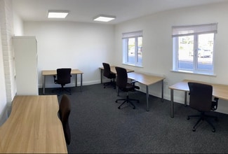 64 High St, Burnham à louer Photo intérieure- Image 2 de 7