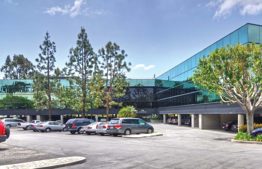 17780 Fitch, Irvine, CA for lease - Building Photo - Image 3 of 21