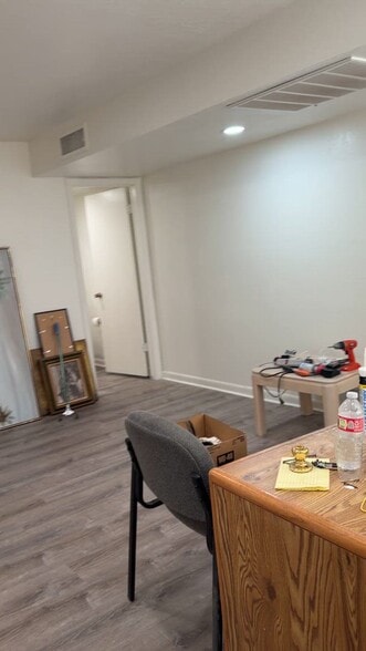 2152 McCulloch Blvd N, Lake Havasu City, AZ for lease - Commercial Listing Video - Image 2 of 14