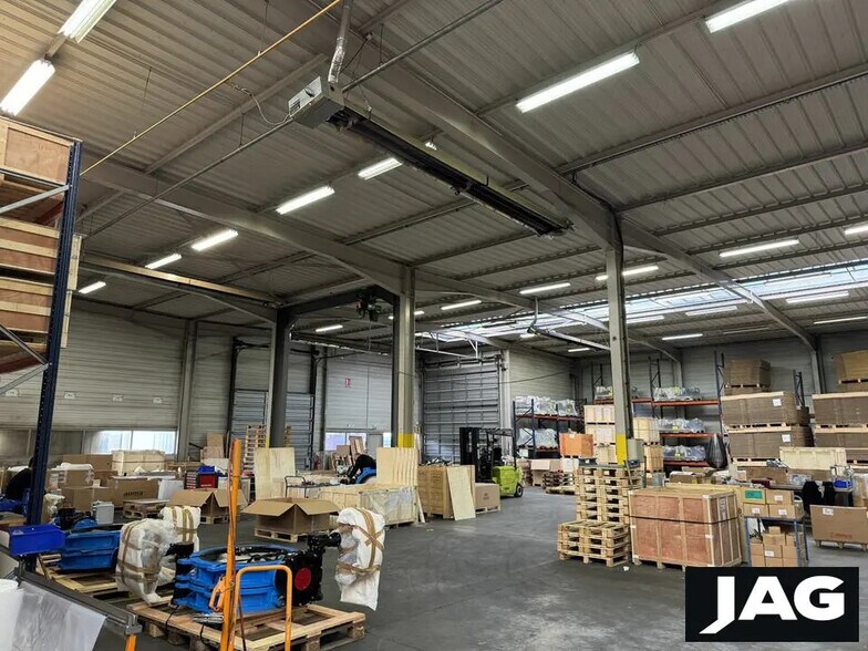 Bureau dans Genas à louer - Photo intérieure - Image 3 de 6