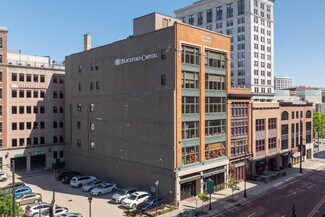 Plus de détails pour 190 Monroe Ave NW, Grand Rapids, MI - Bureau à louer