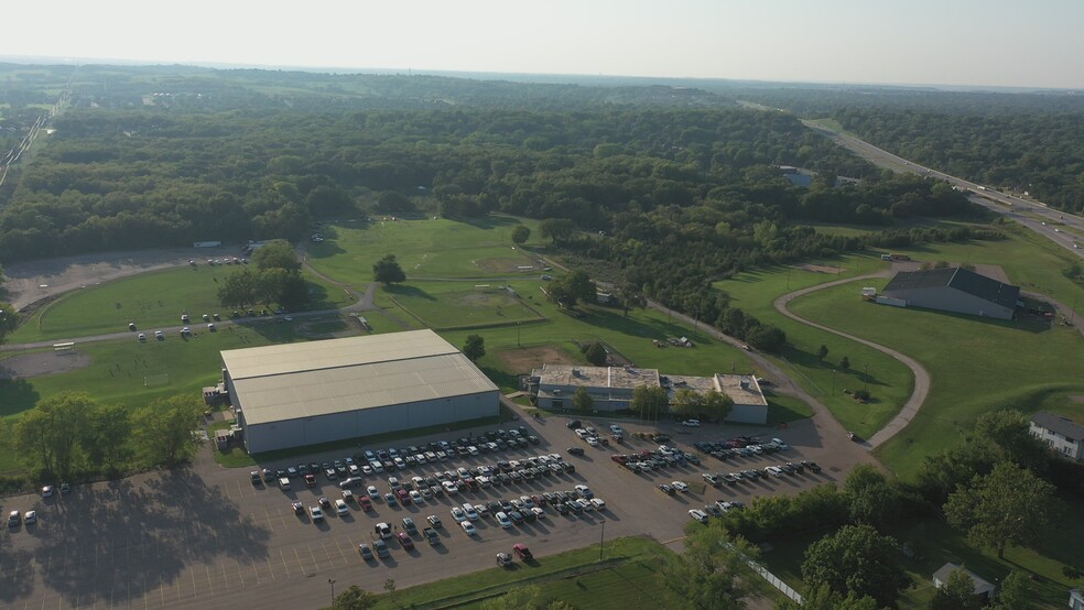 3907 SW Burlingame Rd, Topeka, KS for sale - Commercial Listing Video - Image 2 of 21