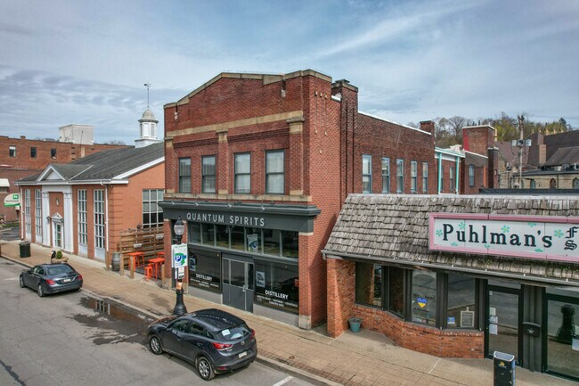 Plus de détails pour 230 E Main St, Carnegie, PA - Commerce de détail à vendre