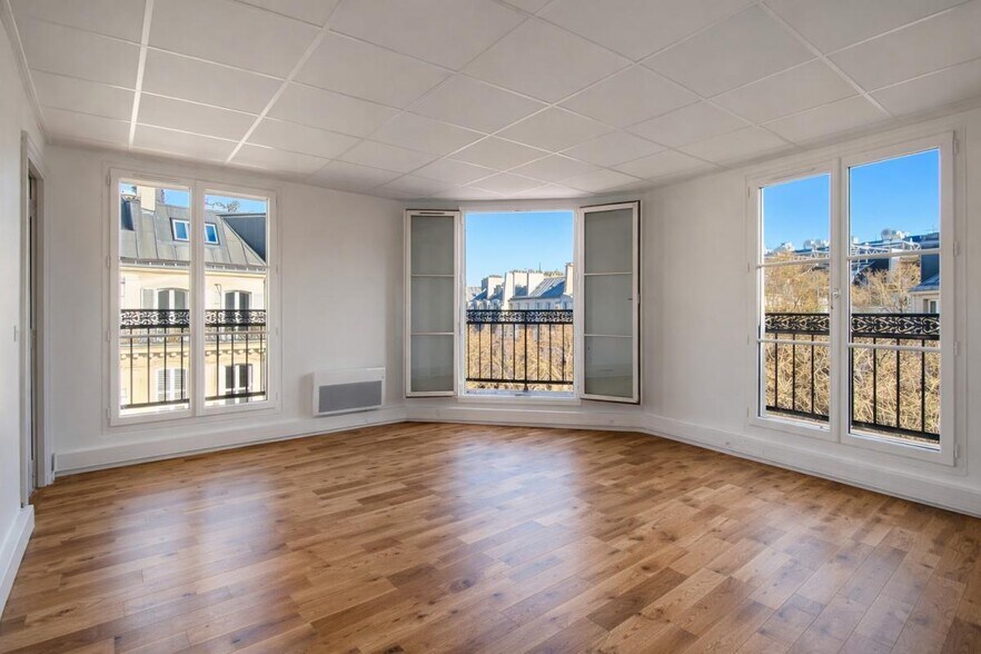 23 Boulevard De Sébastopol, Paris à louer - Photo du bâtiment - Image 1 de 8