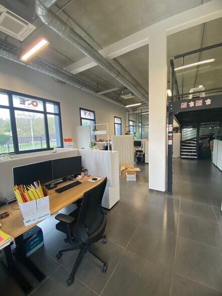 2 Rue George Sand, Saint-Germain-en-Laye for lease - Building Photo - Image 3 of 8