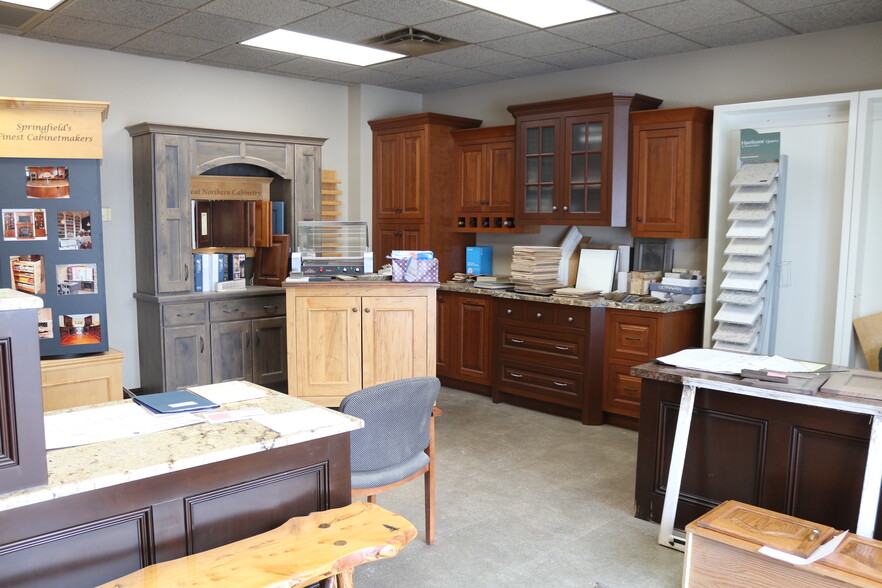 3112 Normandy Rd, Springfield, IL for sale - Building Photo - Image 2 of 18