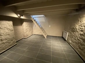 34 Rue De La Croix Saint-Simon, Paris for lease Interior Photo- Image 1 of 3