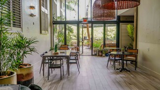 Plus de détails pour 2216 Park Ave, Miami Beach, FL - Vente au détail à louer