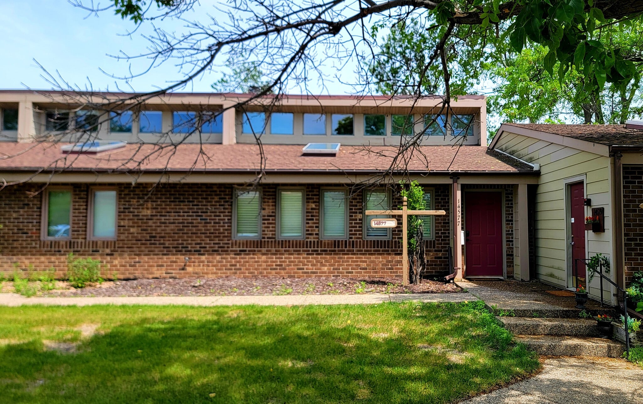 14565-14579 Grand Ave S, Burnsville, MN for sale Building Photo- Image 1 of 6