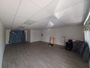 14909 Crenshaw Blvd, Gardena, CA for lease Building Photo- Image 2 of 4