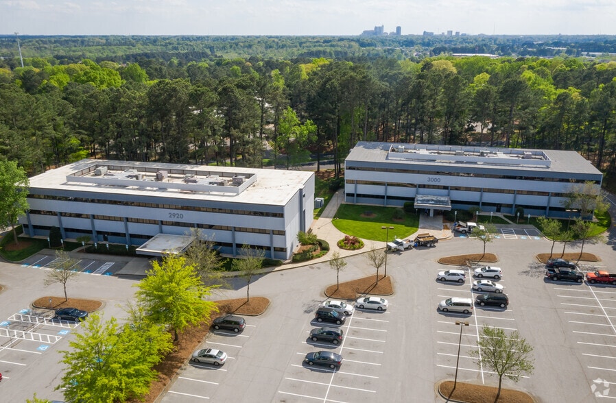 2920 Highwoods Blvd, Raleigh, NC for lease - Aerial - Image 3 of 5
