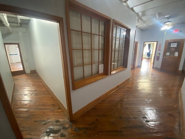 470 N Clayton St, Lawrenceville, GA for lease - Interior Photo - Image 3 of 4