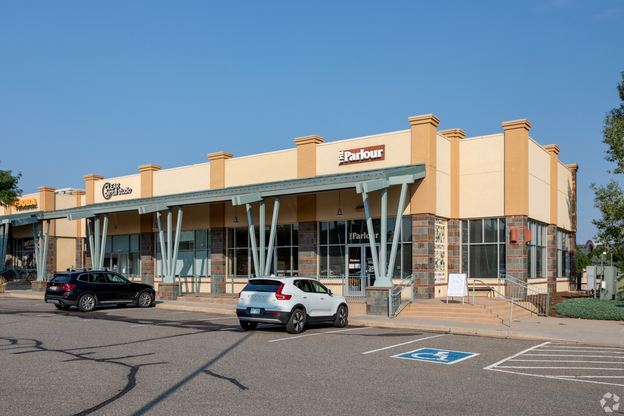 211 E Flatiron Cir, Broomfield, CO for lease Primary Photo- Image 1 of 4