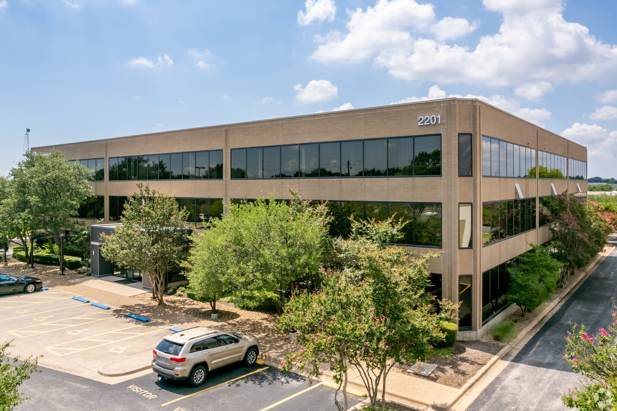 2201 Donley Dr, Austin, TX à louer Photo principale- Image 1 de 29