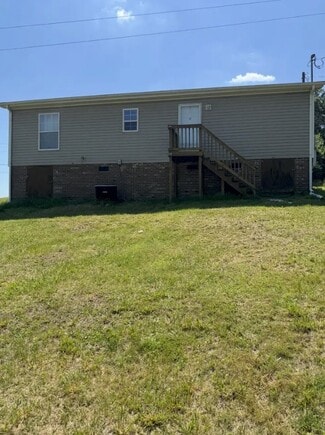 More details for 422 Henry St, Stanleytown, VA - Specialty for Sale