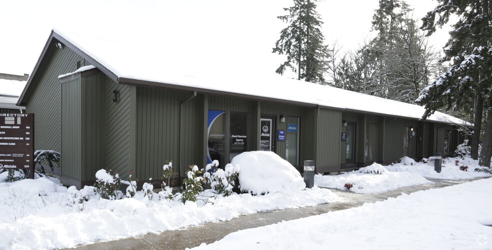 17020 SW Upper Boones Ferry Rd, Tigard, OR for lease - Building Photo - Image 2 of 13