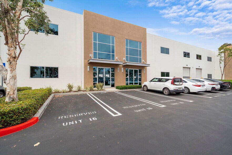 16782 Von Karman Ave, Irvine, CA à louer - Photo du bâtiment - Image 1 de 1